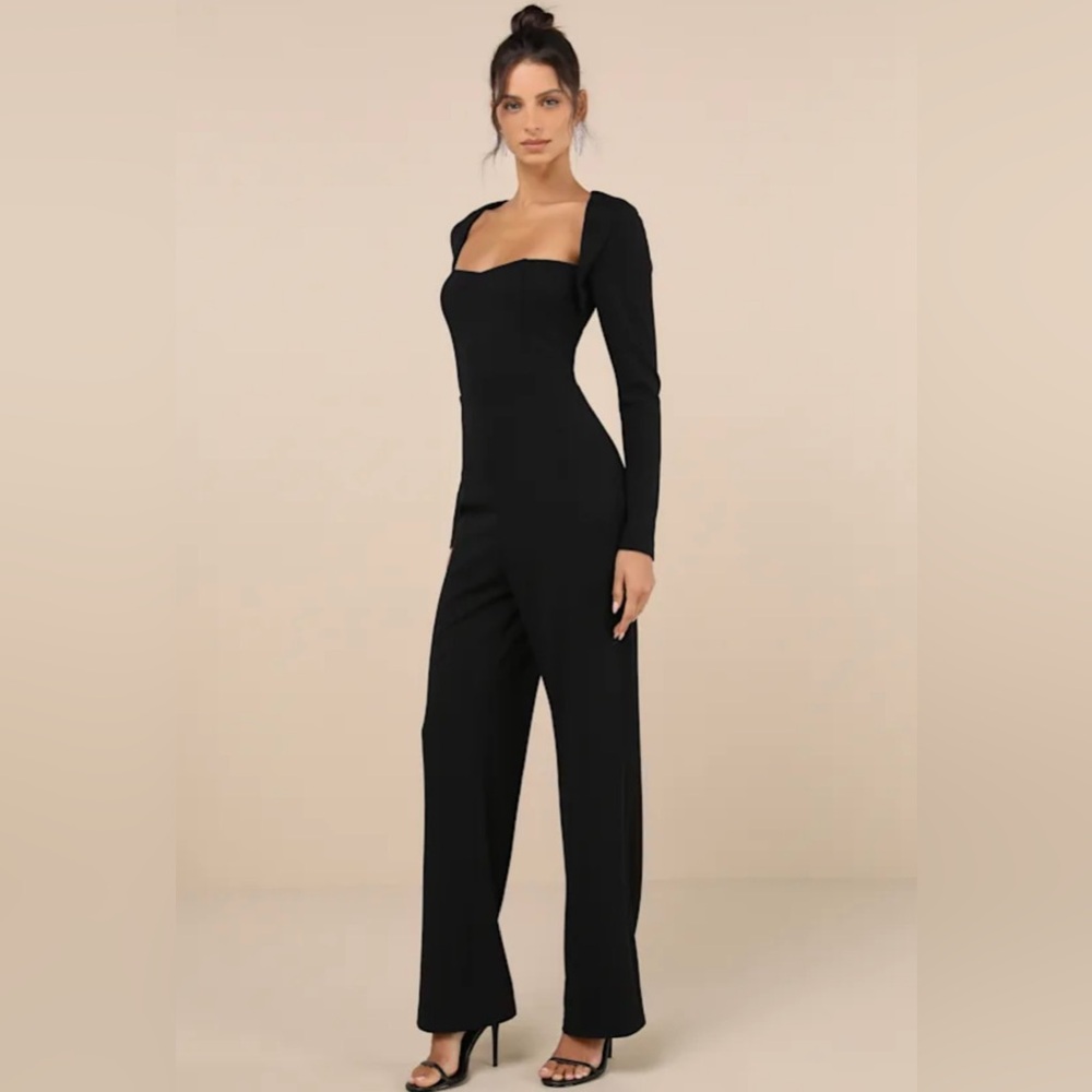 Luxe Chicness Black Long Sleeve Straight Leg Jumpsuit size M